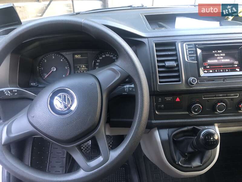 Минивэн Volkswagen Transporter 2018 в Киеве
