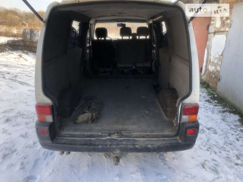 Грузовой фургон Volkswagen Transporter 1999 в Галиче