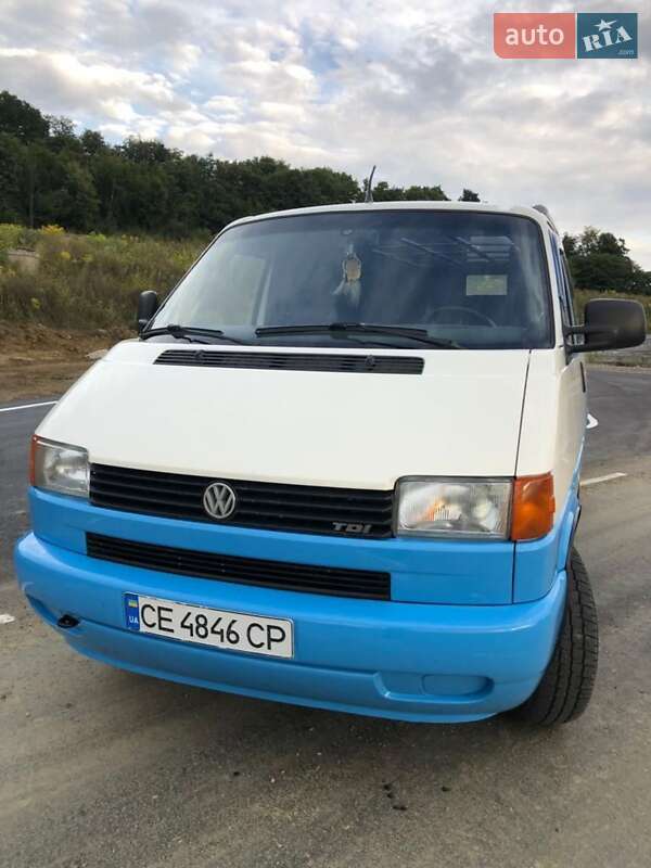 Минивэн Volkswagen Transporter 2000 в Черновцах
