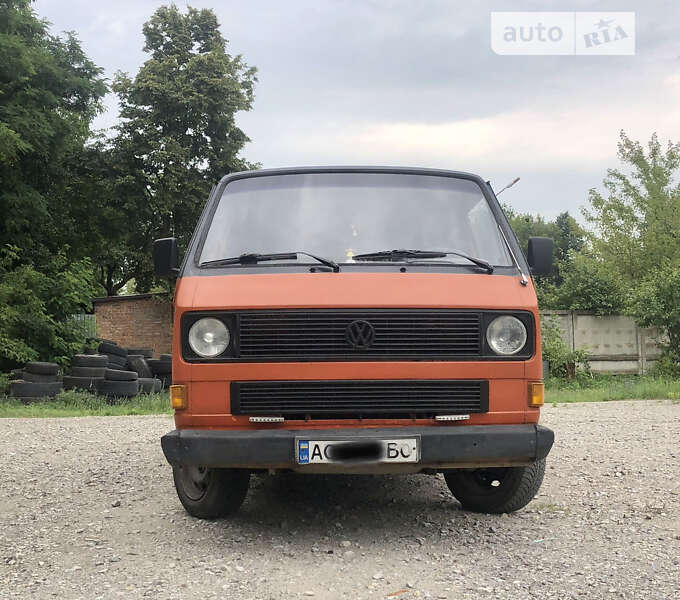 Минивэн Volkswagen Transporter 1989 в Луцке