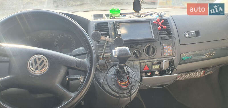 Минивэн Volkswagen Transporter 2005 в Киеве