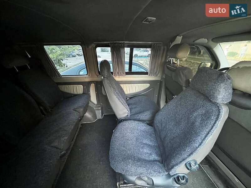 Минивэн Volkswagen Transporter 2005 в Киеве