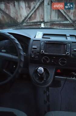 Минивэн Volkswagen Transporter 2006 в 