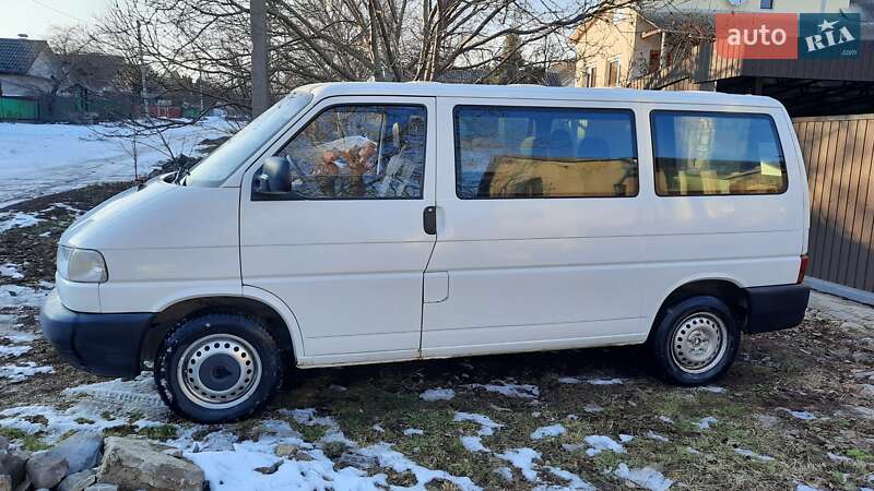 Мінівен Volkswagen Transporter 2001 в Кам'янець-Подільському