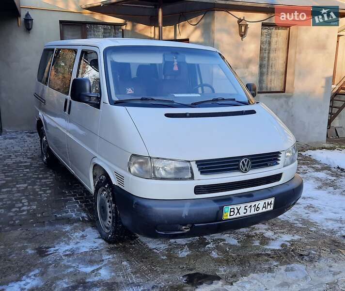 Мінівен Volkswagen Transporter 2001 в Кам'янець-Подільському