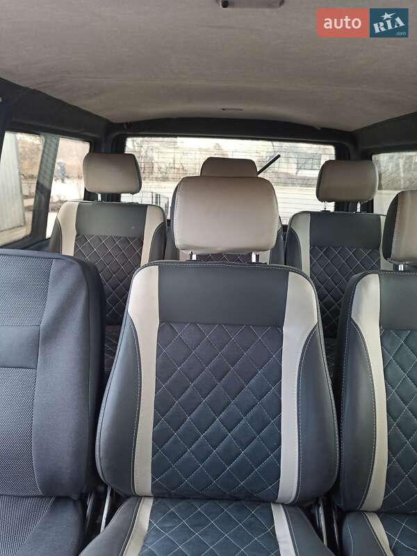 Мінівен Volkswagen Transporter 2000 в Одесі