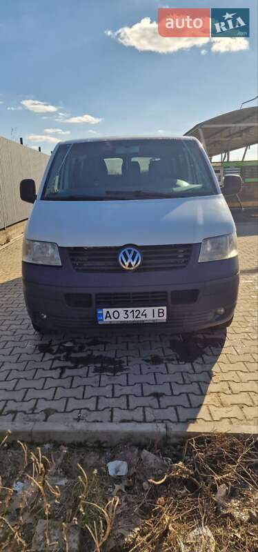 Мінівен Volkswagen Transporter 2004 в Береговому