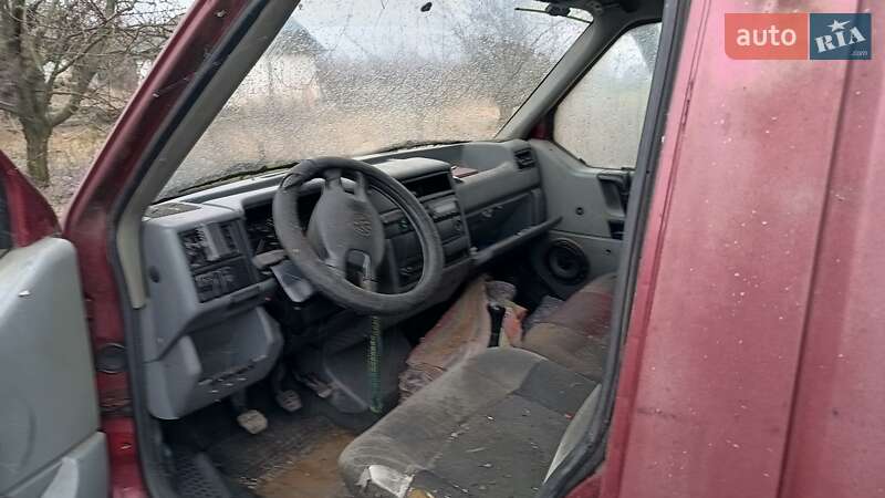 Минивэн Volkswagen Transporter 1991 в Глобине