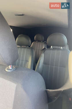 Минивэн Volkswagen Transporter 2016 в 