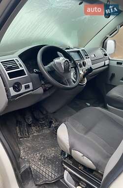 Минивэн Volkswagen Transporter 2004 в 