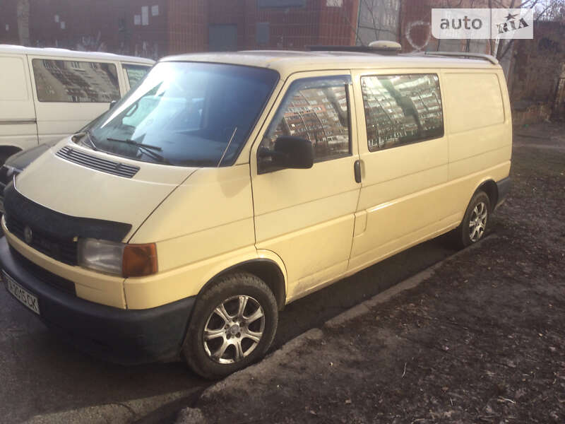 Мінівен Volkswagen Transporter 2001 в Києві