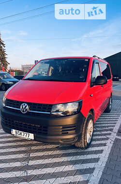 Мінівен Volkswagen Transporter 2015 в Чернівцях