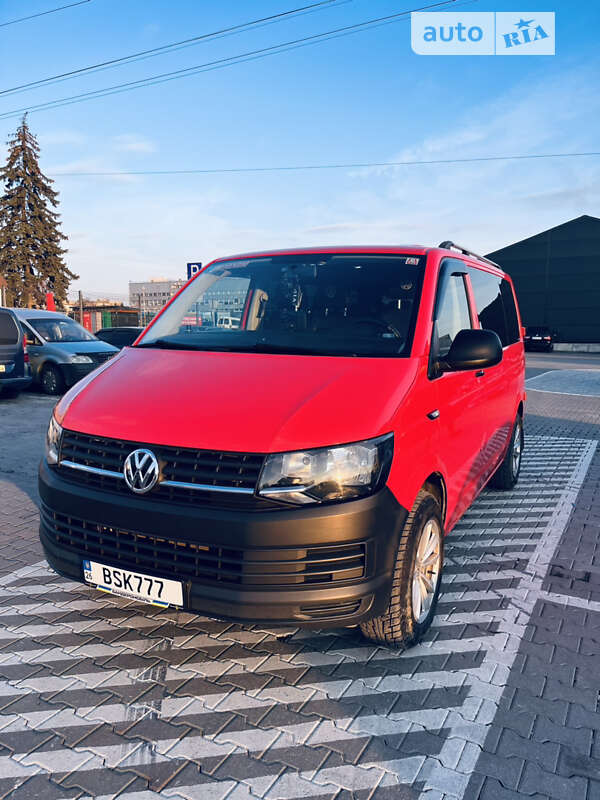 Минивэн Volkswagen Transporter 2015 в Черновцах