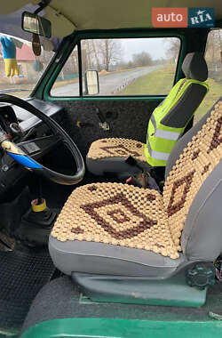 Минивэн Volkswagen Transporter 1988 в Ровно