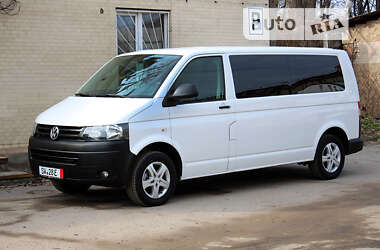 Минивэн Volkswagen Transporter 2015 в Виннице