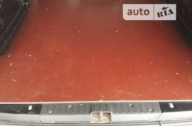 Вантажопасажирський фургон Volkswagen Transporter 2012 в 