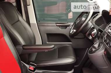 Вантажопасажирський фургон Volkswagen Transporter 2012 в 