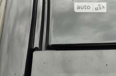 Вантажопасажирський фургон Volkswagen Transporter 2012 в 