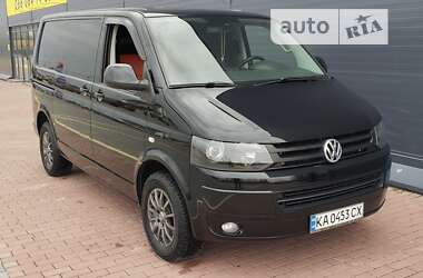 Грузопассажирский фургон Volkswagen Transporter 2012 в Киеве
