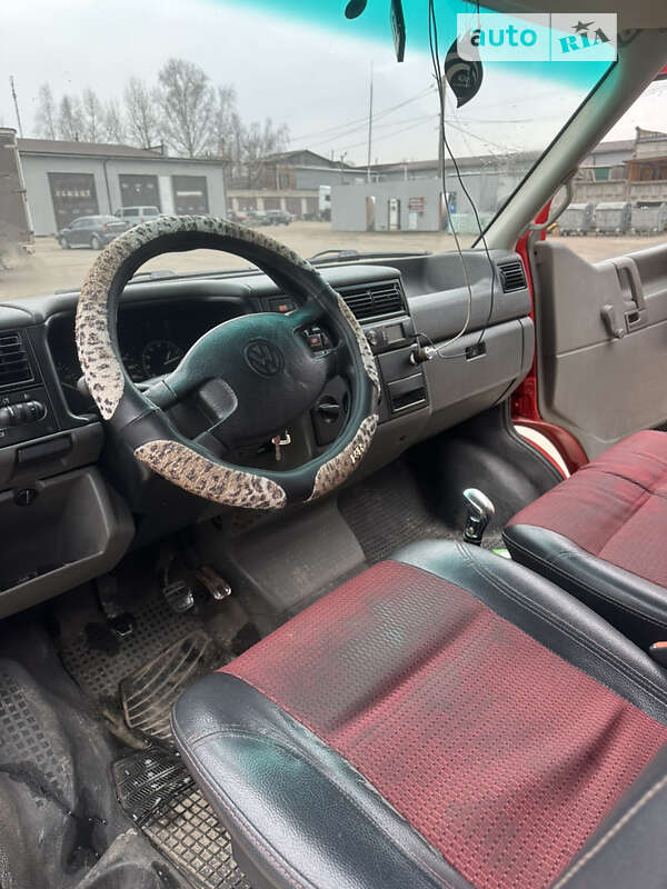 Минивэн Volkswagen Transporter 1996 в Чернигове