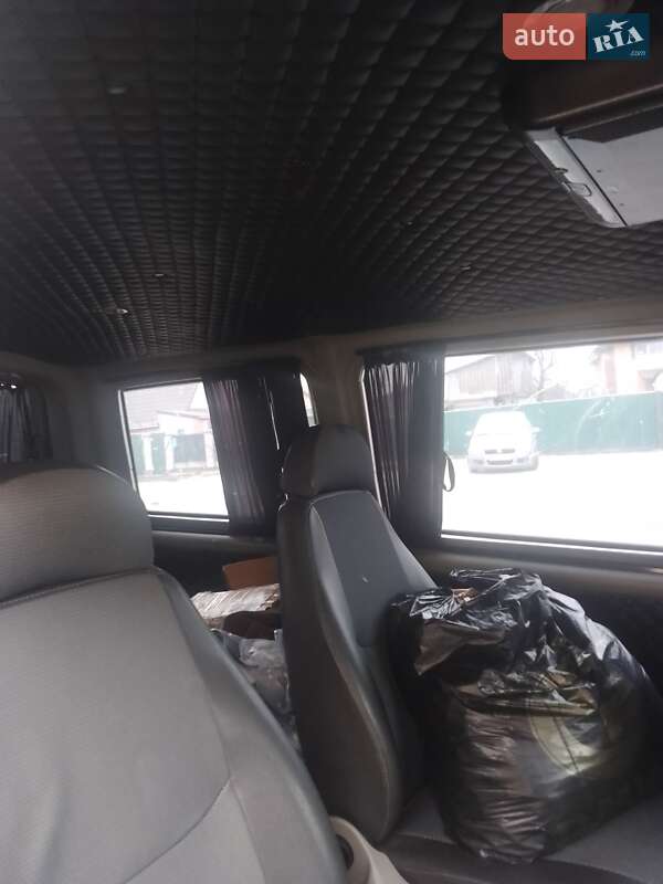 Минивэн Volkswagen Transporter 2004 в Вышгороде