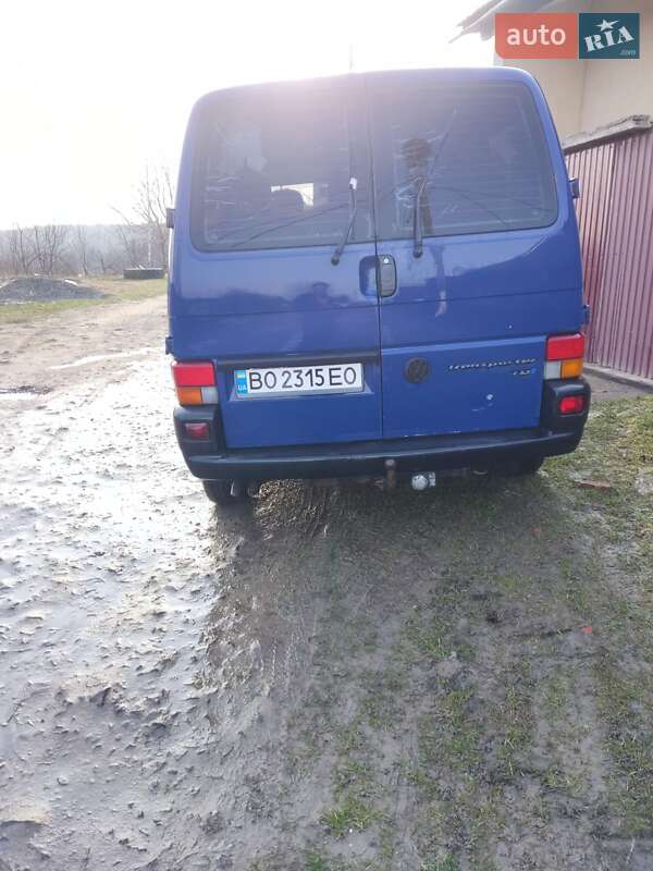 Минивэн Volkswagen Transporter 2001 в Бучаче