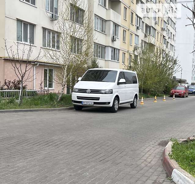Грузопассажирский фургон Volkswagen Transporter 2015 в Одессе