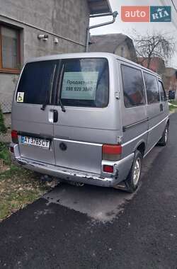 Мінівен Volkswagen Transporter 2001 в 