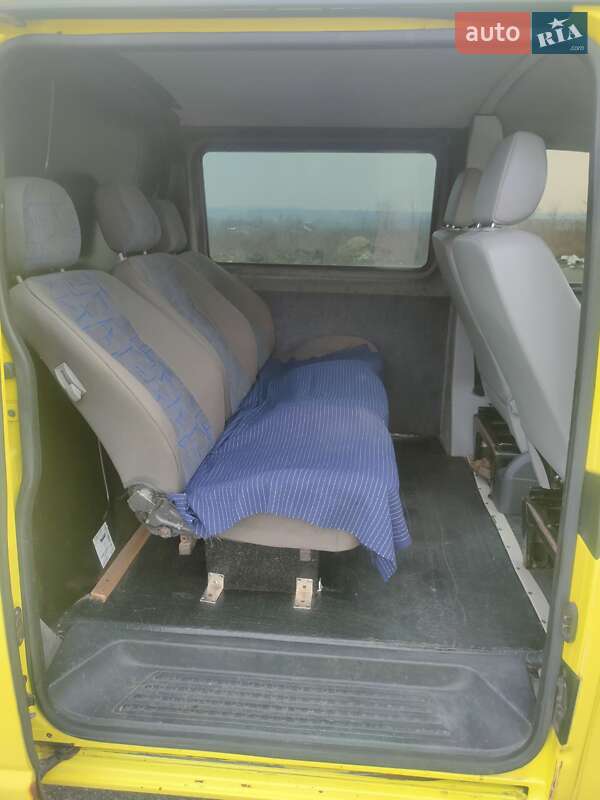 Минивэн Volkswagen Transporter 2006 в Киеве