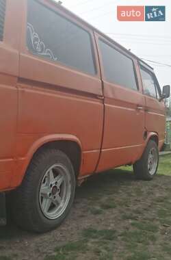 Минивэн Volkswagen Transporter 1986 в Львове