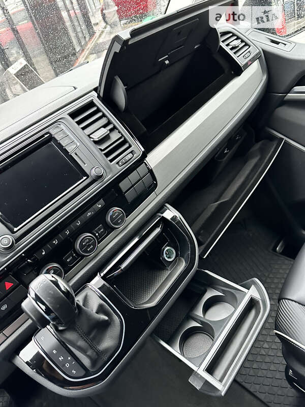 Минивэн Volkswagen Transporter 2018 в Львове фото 18 Минивэн Volkswagen Transporter 2018 в Львове