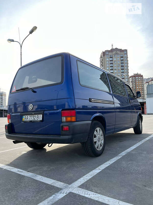 Минивэн Volkswagen Transporter 1999 в Киеве