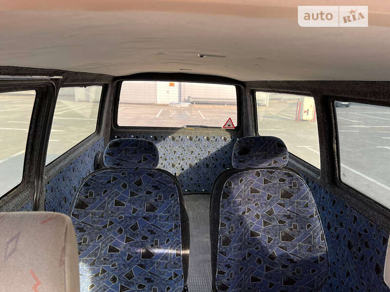 Минивэн Volkswagen Transporter 1999 в Киеве