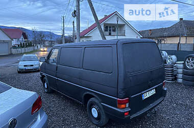 Минивэн Volkswagen Transporter 1999 в Сваляве