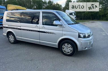 Минивэн Volkswagen Transporter 2015 в Тячеве