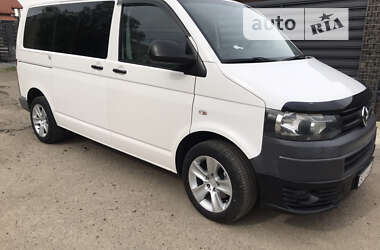 Минивэн Volkswagen Transporter 2012 в 