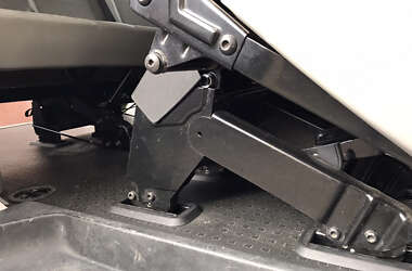 Минивэн Volkswagen Transporter 2012 в 