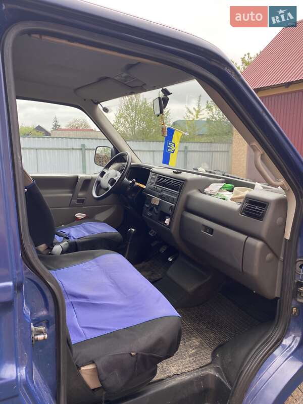 Мінівен Volkswagen Transporter 1997 в Надвірній