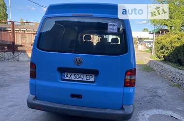 Вантажний фургон Volkswagen Transporter 2004 в Харкові