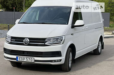 Грузовой фургон Volkswagen Transporter 2017 в Радивилове