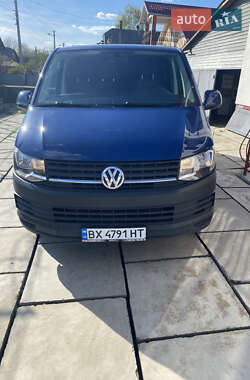 Минивэн Volkswagen Transporter 2016 в 