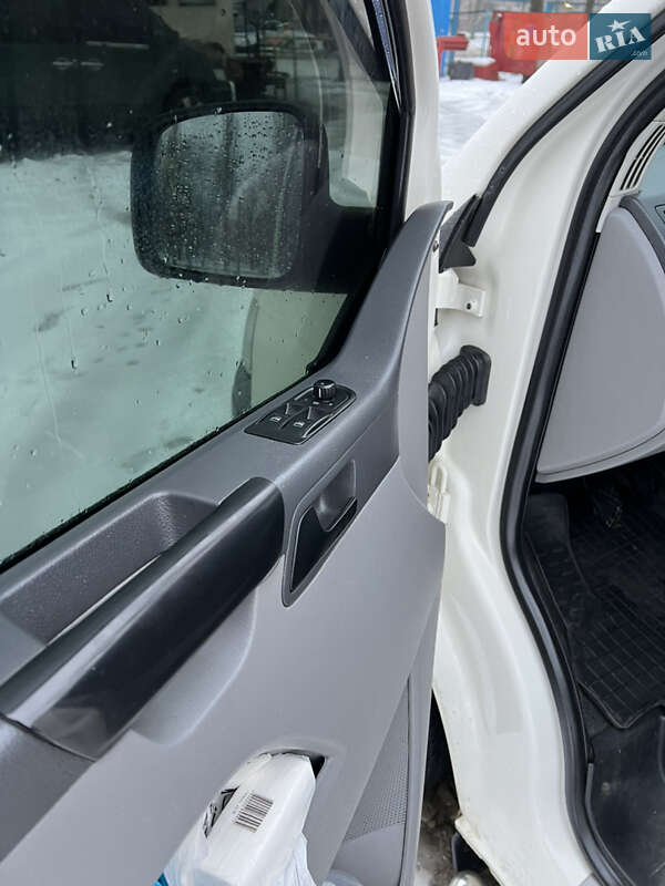Минивэн Volkswagen Transporter 2008 в Харькове