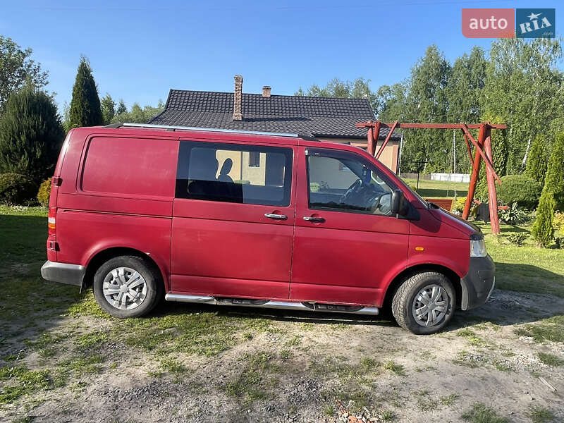 Минивэн Volkswagen Transporter 2004 в Ратным