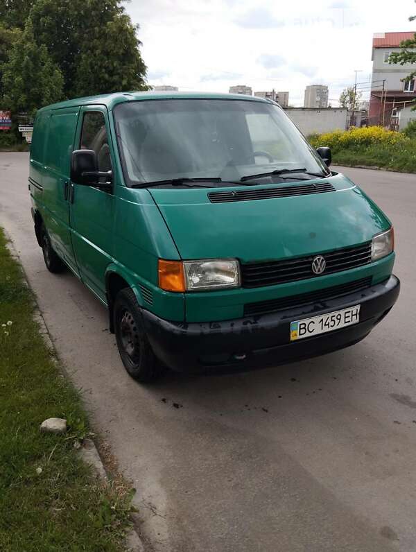 Грузовой фургон Volkswagen Transporter 1999 в Львове