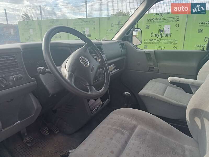 Минивэн Volkswagen Transporter 2001 в Виннице
