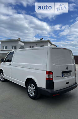 Вантажний фургон Volkswagen Transporter 2013 в Сарнах