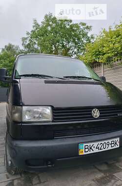 Минивэн Volkswagen Transporter 2001 в Костополе