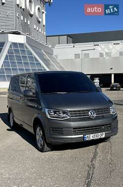Volkswagen Transporter 2015