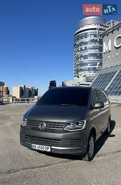 Мінівен Volkswagen Transporter 2015 в 