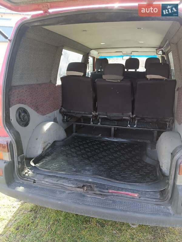 Мінівен Volkswagen Transporter 2001 в Теребовлі